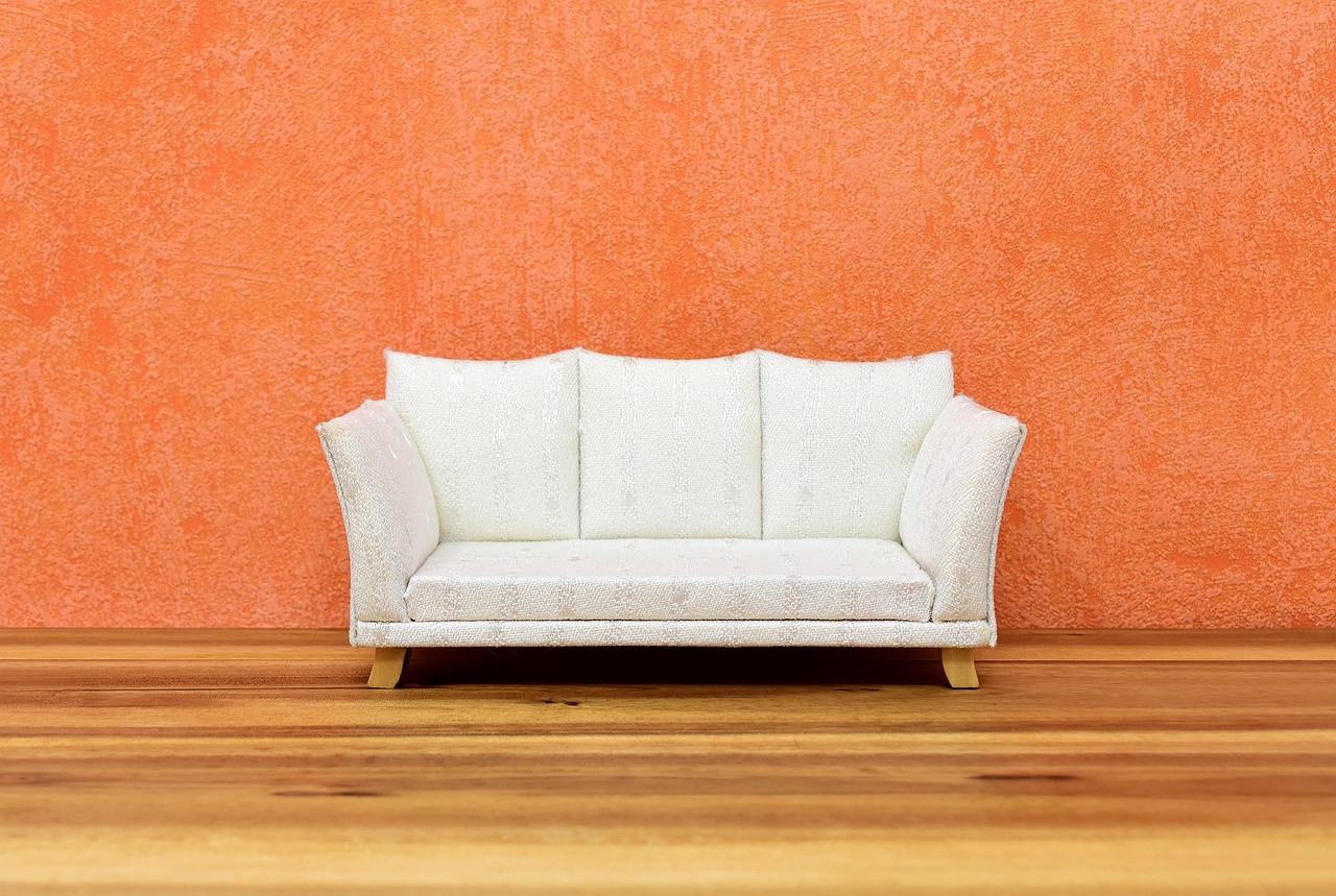 sofa-3094153_1280.jpg