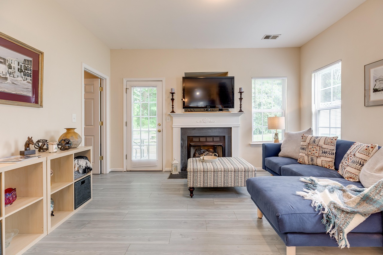 living-room-8370686_1280.jpg